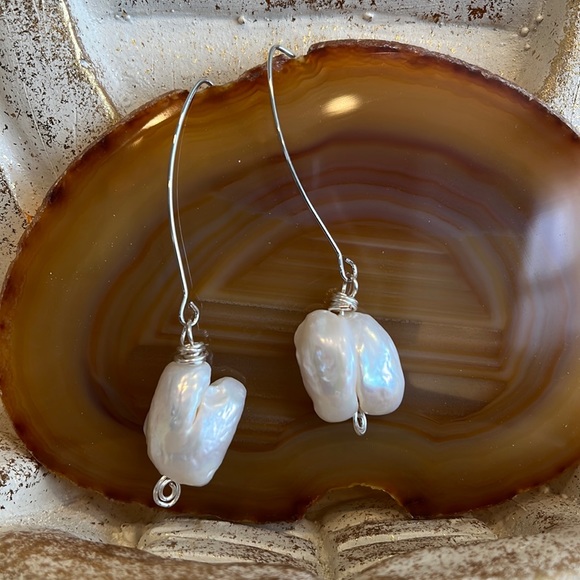 Large Baroque Pearls! Spectacular Handmade Wire Wrapped Baroque Pearl Earrings - Picture 1 of 4